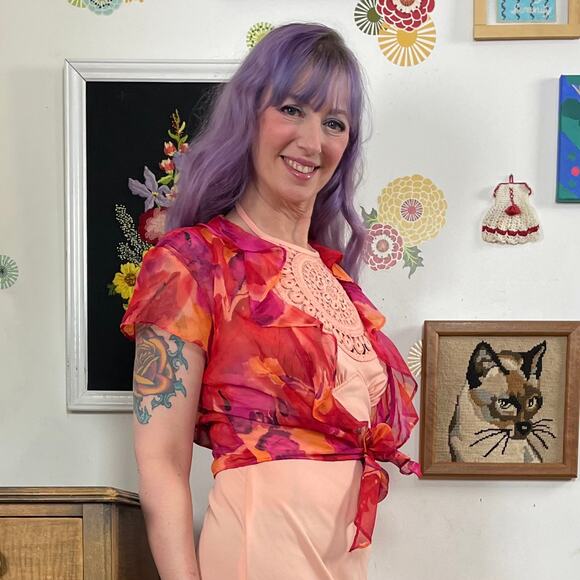 Vintage Chiffon Bolero Top, 1990s Cache Fuchsia Floral Short Sleeve Jacket Sz S - Picture 2 of 10